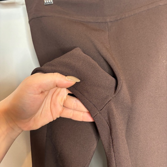 Aritzia Babaton Paramount Pant XS Coffee Bean - Picture 7 of 12